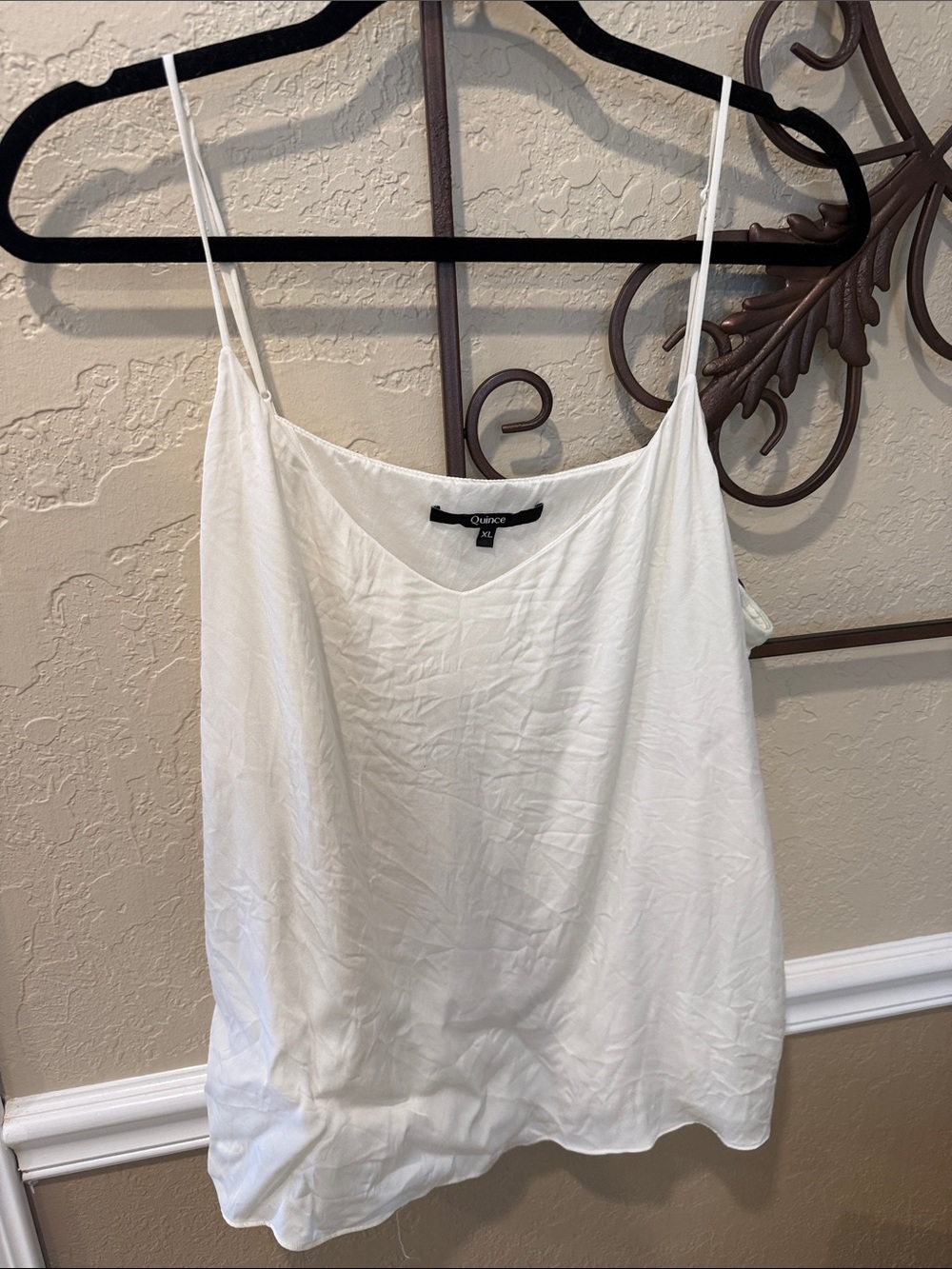 Quince White V-Neck Spaghetti Strap Cami